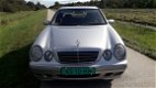 Mercedes-Benz E-klasse - 220 - 1 - Thumbnail