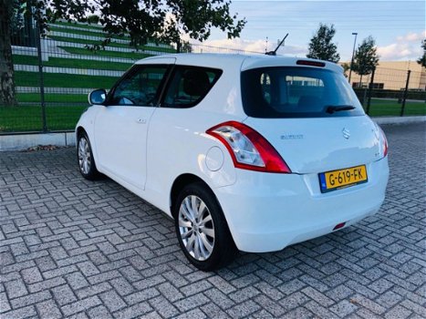 Suzuki Swift - 1.2 Exclusive EASSS Boekjes, Airco, Top staat - 1