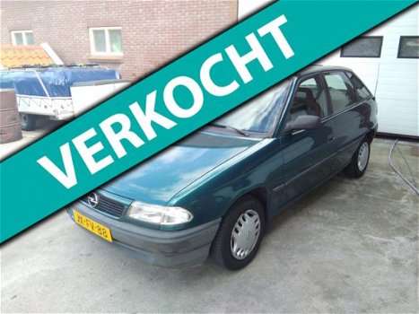 Opel Astra - 1.6i GLS Automaat - 1