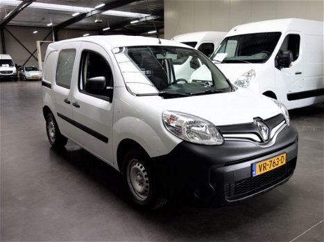 Renault Kangoo Express - 1.5 dCi Airco - Cruise control - Navigatie Kastinrichting - 1