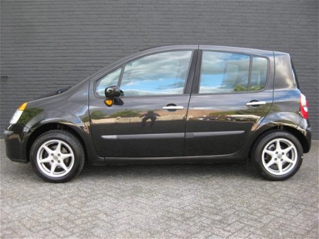 Renault Modus - 1.6-16V Expression Luxe airco, incl: fietsendrager - 1