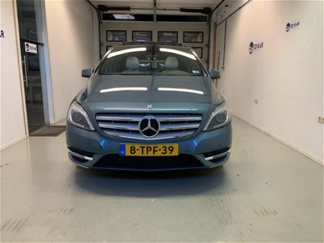 Mercedes-Benz B-klasse - B 180 PRESTIGE PANORAMA LEER CAMERA - 1