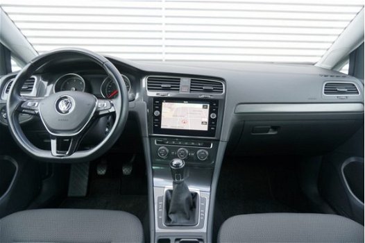 Volkswagen Golf - 1.6TDI/116PK Comfortline Executive · Ad.cruise control · Navi · Stoelverwarming - 1