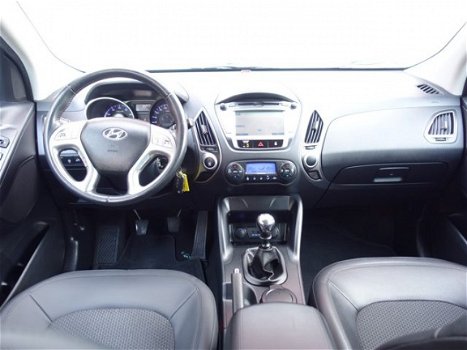 Hyundai ix35 - 1.6i GDI Business Style+ (leer, navi, xenon, pdc) - 1