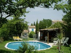 Huis met zwembad in hart Provence