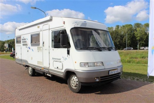 Hymer B 644 G dwarsbed - 1