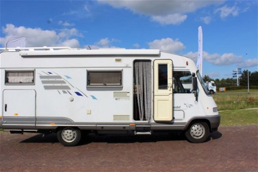 Hymer B 644 G dwarsbed - 5