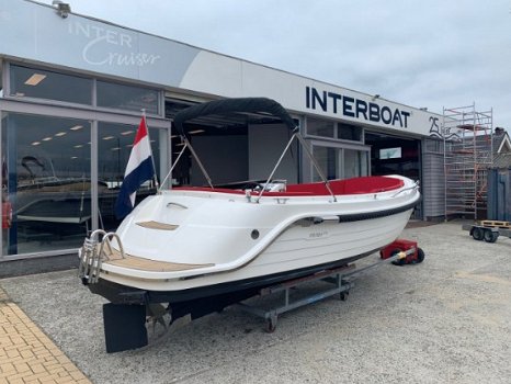 Interboat Intender 640 75 pk (2012) - 2