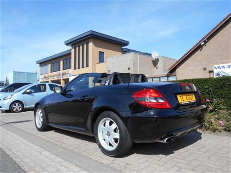 Mercedes-Benz SLK-klasse - 200 K. AUT. XENON/NAVIGATIE/PDC/FACELIFT - 1