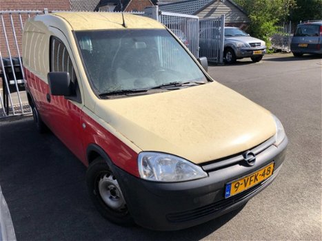 Opel Combo - 1.3 CDTi Comfort MOTOR DEFEKT. DAS AUTO FAHRT NICHT - 1