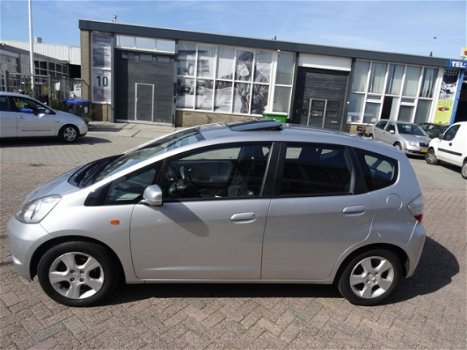 Honda Jazz - 1.2 Trend /1e Eigen/5drs/Airco/PDC/opendak/LMV/km 86000 NAP - 1