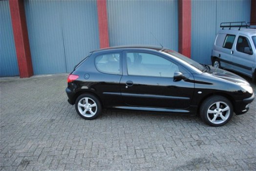 Peugeot 206 - 1.4 Gentry AIRCO CENTRALE AFSTANDSBEDIENING - 1