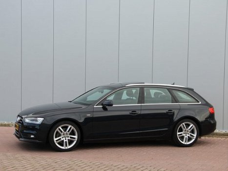 Audi A4 Avant - 2.0 TDI 150PK S-LINE / PANO DAK / LEDER - 1