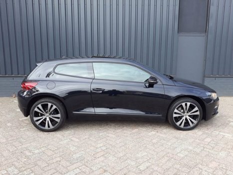 Volkswagen Scirocco - 1.4TSi Sport Edition 160pk DSG-7 RIJKLAAR panoramadak, volautomatische aircond - 1