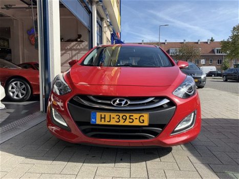 Hyundai i30 Wagon - 1.4 CRDi/INCL. BTW/BPM CLIMATE/TREKHAAK/FIETSDRAGER - 1