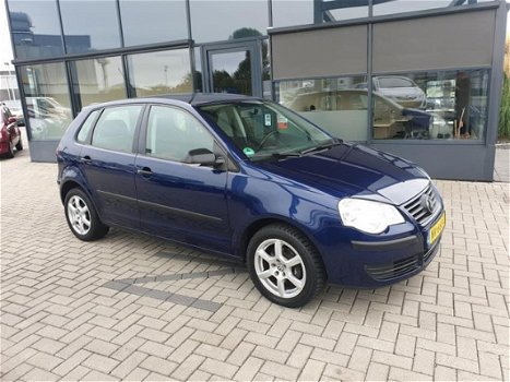 Volkswagen Polo - 1.2-12V Sportline - 1