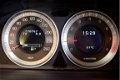 Volvo V70 - 1.6 T4 180 PK Lim Ed | Trekhaak | Bi xenon | Leer | Voorstoelen verwarmd - 1 - Thumbnail