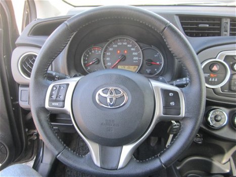 Toyota Yaris - 1.3 99PK AUTOMAAT achteruitrijcamera Met Bovag garantie - 1