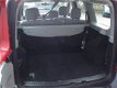 Dacia Logan MCV - 1.6 NW APK, 4 NW Banden en Navigatie - 1 - Thumbnail