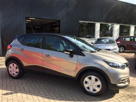 Renault Captur - 0.9 TCE EXPRESSION - 1