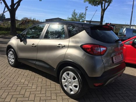 Renault Captur - 0.9 TCE EXPRESSION - 1