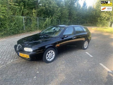 Alfa Romeo 156 Sportwagon - 1.8-16V T.Spark 2001 AIRCO Nette Staat NWE APK - 1