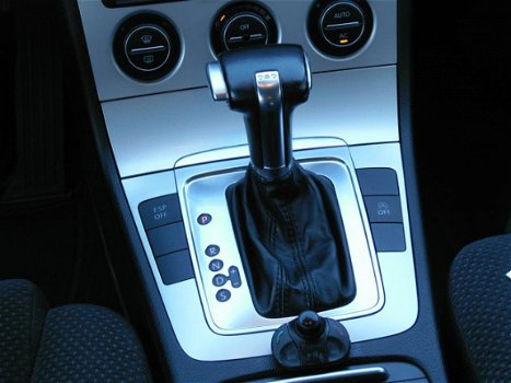 Volkswagen Passat Variant - 1.4 TSI Comfortline BlueMotion DSG AUTOMAAT CLIMATE (bj2010) - 1