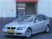 BMW 3-serie Touring - 320i High Executive KEURIGE AUTO CLIMATE (bj2006) - 1 - Thumbnail