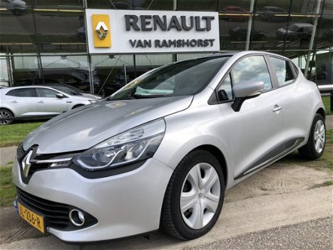 Renault Clio - 1.5 dCi 90Pk ECO Buisiness Airco MediaNav PDC Stylewielen - 1