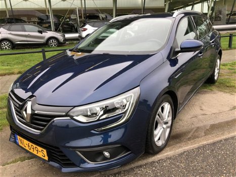 Renault Mégane Estate - 1.5 dCi 110Pk Eco2 Zen Climat R-Link2 - 1