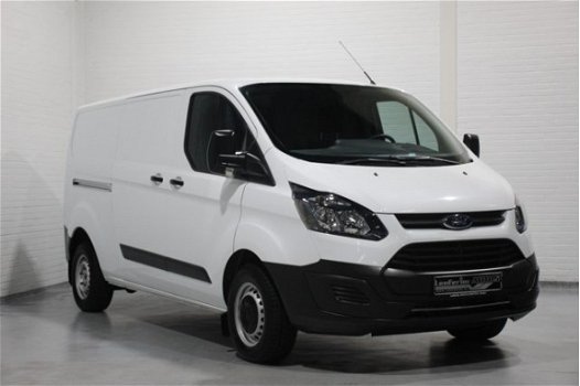 Ford Transit Custom - 2.0 TDCi 130 pk L2H1 Elek. Pakket, Achterklep, Radio/CD, Slechts 7.700 km - 1