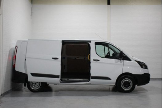 Ford Transit Custom - 2.0 TDCi 130 pk L2H1 Elek. Pakket, Achterklep, Radio/CD, Slechts 7.700 km - 1