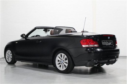 BMW 1-serie Cabrio - 118i Executive 143pk Navi Cruise Ecc NAP - 1