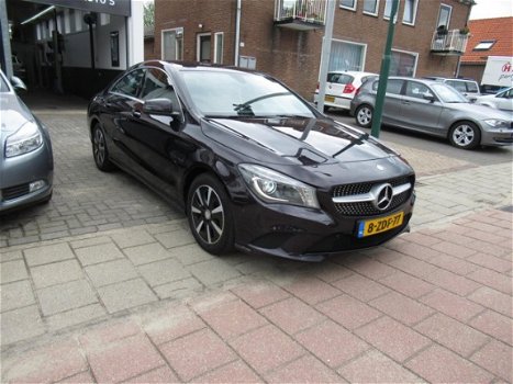 Mercedes-Benz CLA-Klasse - 180 BlueEFF. Lease Edition 79.000 KM, Navigatie, Halfleren bekleding, Cru - 1