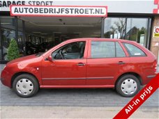 Skoda Fabia Combi - 1.4 Comfort | APK 20-9-2020 | ruimte