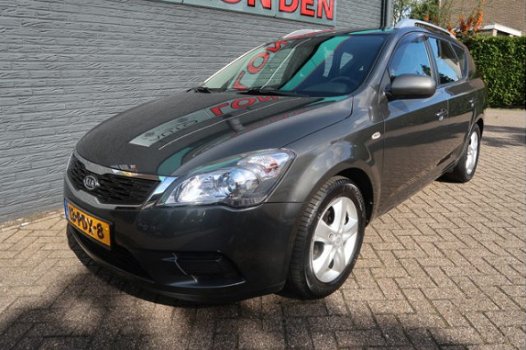 Kia Cee'd - 1.4 CVVT X-tra Incl. BOVAG garantie Incl. 6 maanden BOVAG garantie - 1