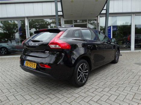 Volvo V40 - 2.0 D2 Nordic+ - 1