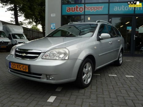 Chevrolet Nubira Station Wagon - 1.6-16V Style - 1