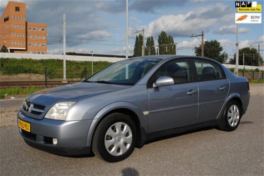 Opel Vectra - 1.8-16V Comfort AIRCO, APK, NAP - 1