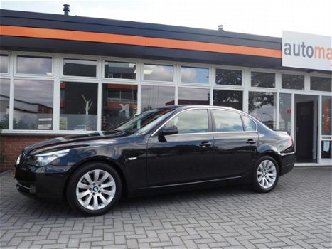 BMW 5-serie - 523i Business Line Oudjaar actie 1000, - Euro korting - 1