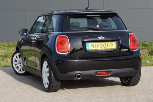 Mini Mini Cooper - 1.5 Business Navi - 1