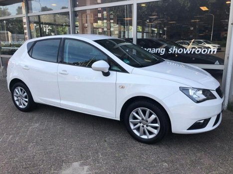 Seat Ibiza - 1.2 Style CLIMA/CRUISE 2012 Wit 5drs - 1