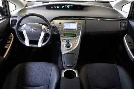 Toyota Prius - 1.8 Business Solar Pack Navigatie. Zeer netjes - 1