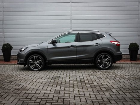 Nissan Qashqai - 1.6 Tekna | Clima | Cruise | Navi | Panoramadak | Leer | Stoelverwarming | - 1