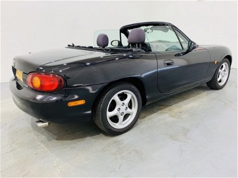 Mazda MX-5 - Roadster Softtop 1.6-16V - 1