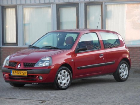 Renault Clio - 1.2-16V Authentique Basis APK/NAP/SUPER NETTE AUTO - 1