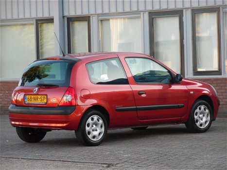 Renault Clio - 1.2-16V Authentique Basis APK/NAP/SUPER NETTE AUTO - 1