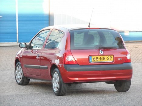 Renault Clio - 1.2-16V Authentique Basis APK/NAP/SUPER NETTE AUTO - 1