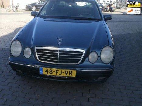 Mercedes-Benz E-klasse - 320 CDI Avantgarde - 1