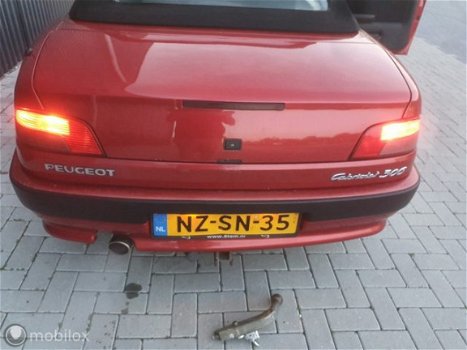 Peugeot 306 Cabriolet - 1.8 APK 24-04-2020 automaat koopje - 1